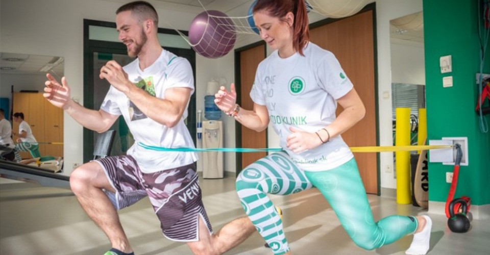 DVE CESTY, JEDEN CIEĽ